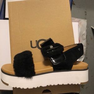 UGG sandals size 7.5